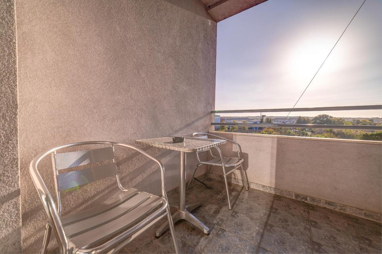Apartments Singidunum 4 Lux Белград Екстериор снимка